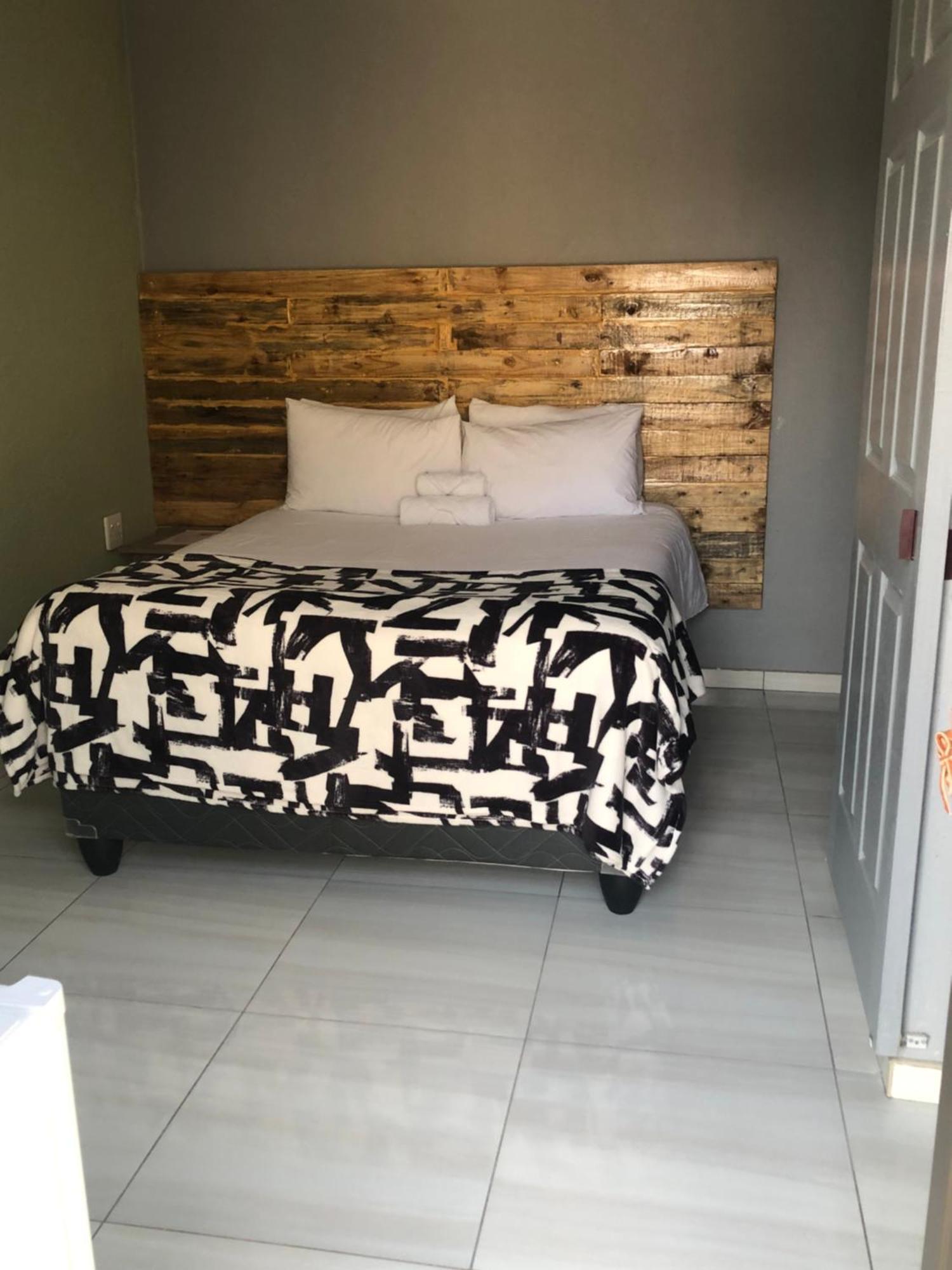 The Nest Overnight And Accommodation Usakos Exterior foto